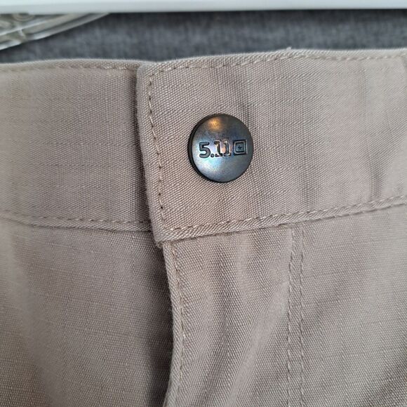 Mens 5.11 511 Tactical Stryke Pants Khaki Flex-Tac Ripstop 36x36 Cargo Pockets - Picture 4 of 13